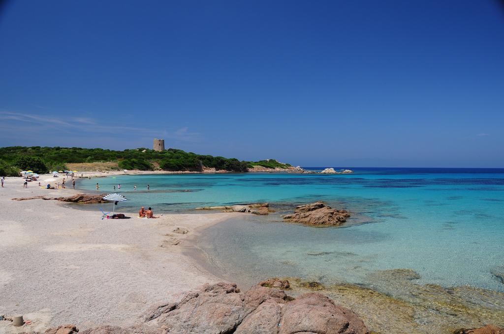 Sardinia Beach Apartments Aglientu Exterior photo