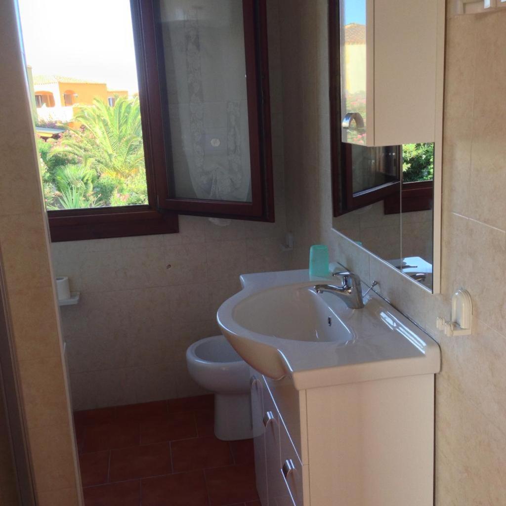 Sardinia Beach Apartments Aglientu Exterior photo